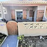 Villa Grande Bleue - T2 Mezzanine 6 Couchages Port Mae-0464