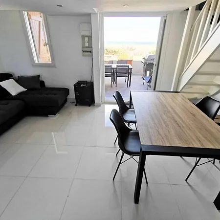 Villa Grande Bleue - T2 Mezzanine 6 Couchages Port Mae-0464