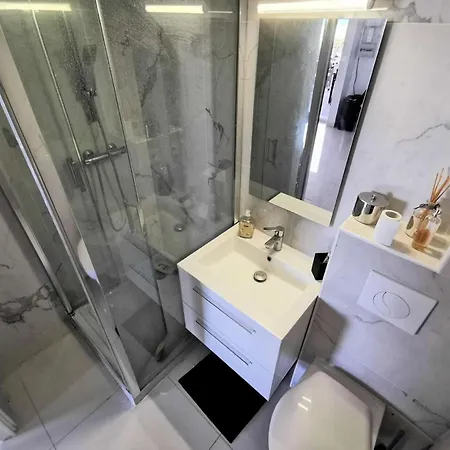 Grande Bleue - T2 Mezzanine 6 Couchages Port Mae-0464 Villa
