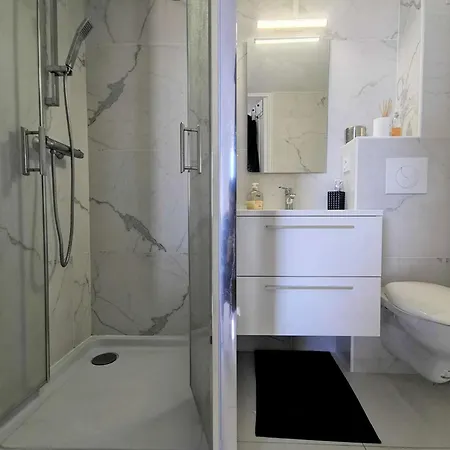 Villa Grande Bleue - T2 Mezzanine 6 Couchages Port Mae-0464